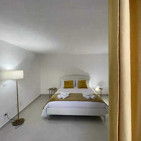 فندق مبيت وإفطار Cutelli Gold 3*